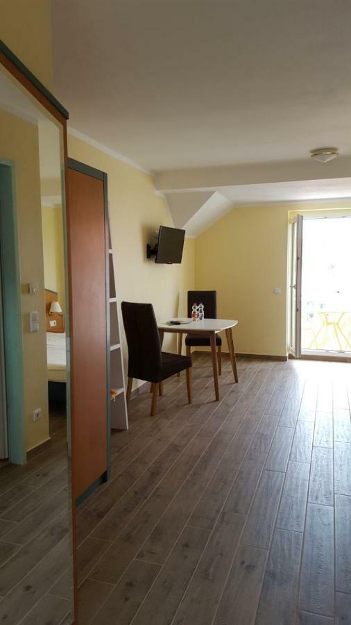 Loui'S Fewo Wiek Wiek auf Ruegen Exterior photo